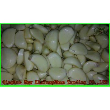 Garlic 2017 year china new crop garlic Production  Peeled  Garlic  Wholesale  Price