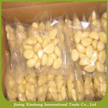 China fresh peeled garlic wholesale