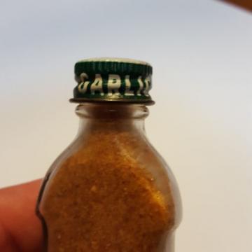 Vintage Glass Wyler&#039;s Pure Garlic Powder Spice Bottle Unopened Great Color Label