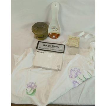 Lot of 5 Kitchen Collectibles Garlic Keeper Spoon Holder Embroidered Apron Watch